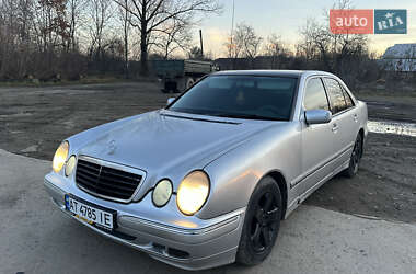 Седан Mercedes-Benz E-Class 2000 в Коломые