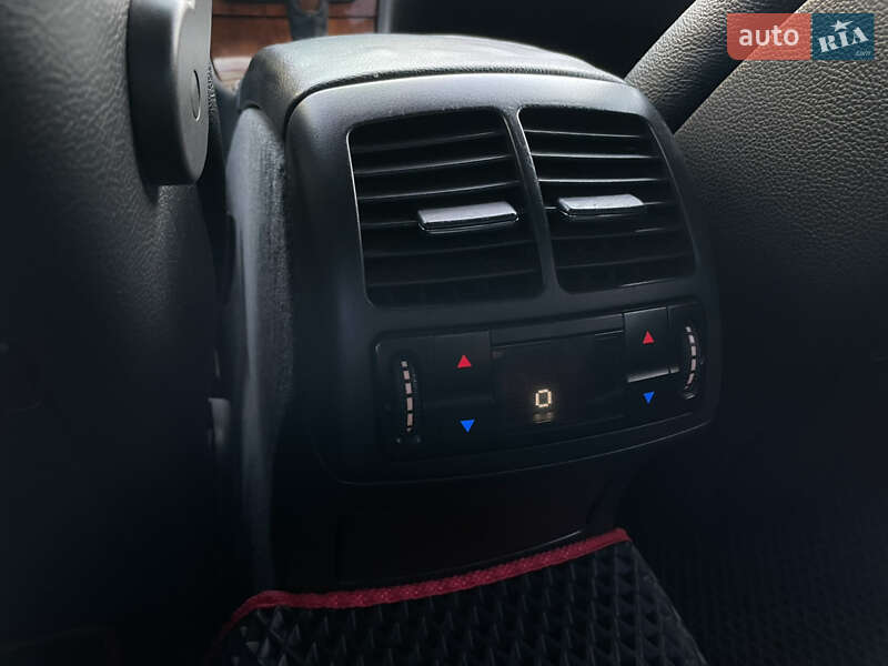 Седан Mercedes-Benz E-Class 2005 в Могилів-Подільському