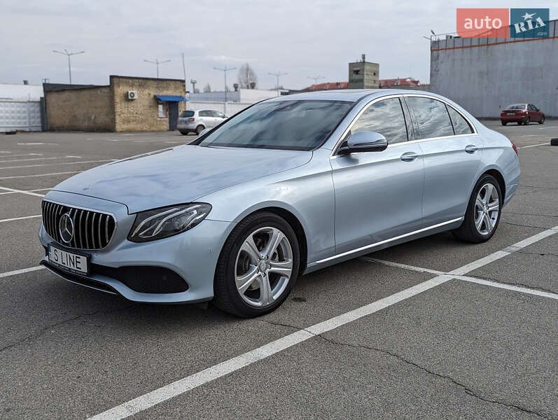 Mercedes-Benz E-Class 2016