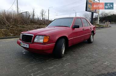 Седан Mercedes-Benz E-Class 1995 в Луцке