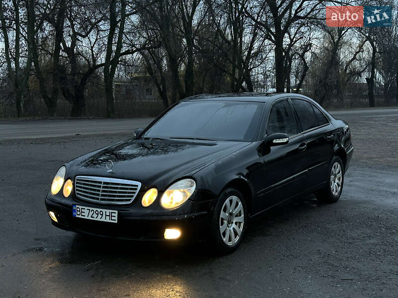 Mercedes-Benz E-Class 2003 Mercedes-Benz E-Class 2003