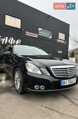 Седан Mercedes-Benz E-Class 2009 в Полтаве