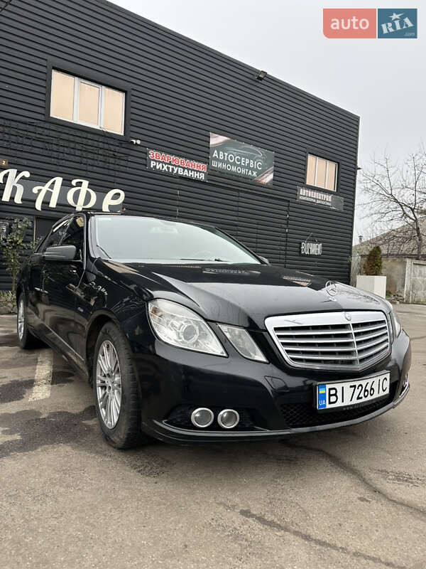 Mercedes-Benz E-Class 2009