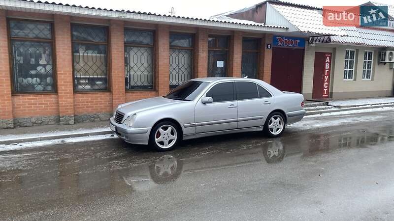 Mercedes-Benz E-Class 2001 Mercedes-Benz E-Class 2001