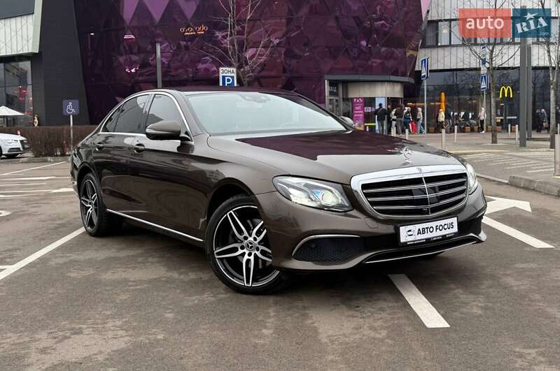 Mercedes-Benz E-Class 2017