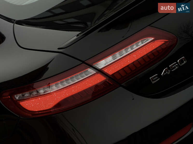 Купе Mercedes-Benz E-Class 2020 в Киеве фото 10 Купе Mercedes-Benz E-Class 2020 в Киеве
