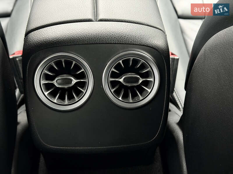 Купе Mercedes-Benz E-Class 2020 в Киеве фото 18 Купе Mercedes-Benz E-Class 2020 в Киеве
