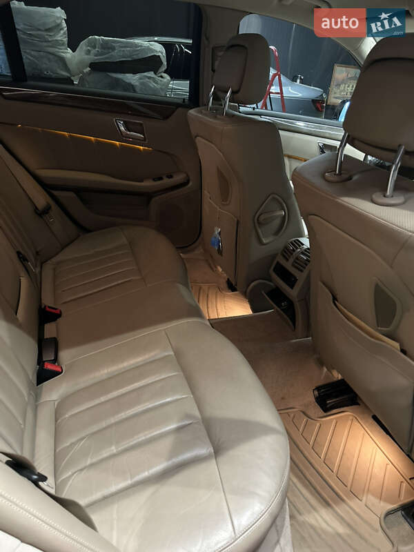 Седан Mercedes-Benz E-Class 2011 в Львові фото 9 Седан Mercedes-Benz E-Class 2011 в Львові