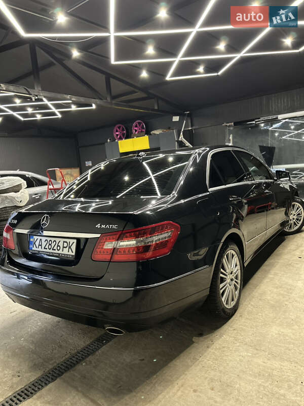 Седан Mercedes-Benz E-Class 2011 в Львові фото 6 Седан Mercedes-Benz E-Class 2011 в Львові