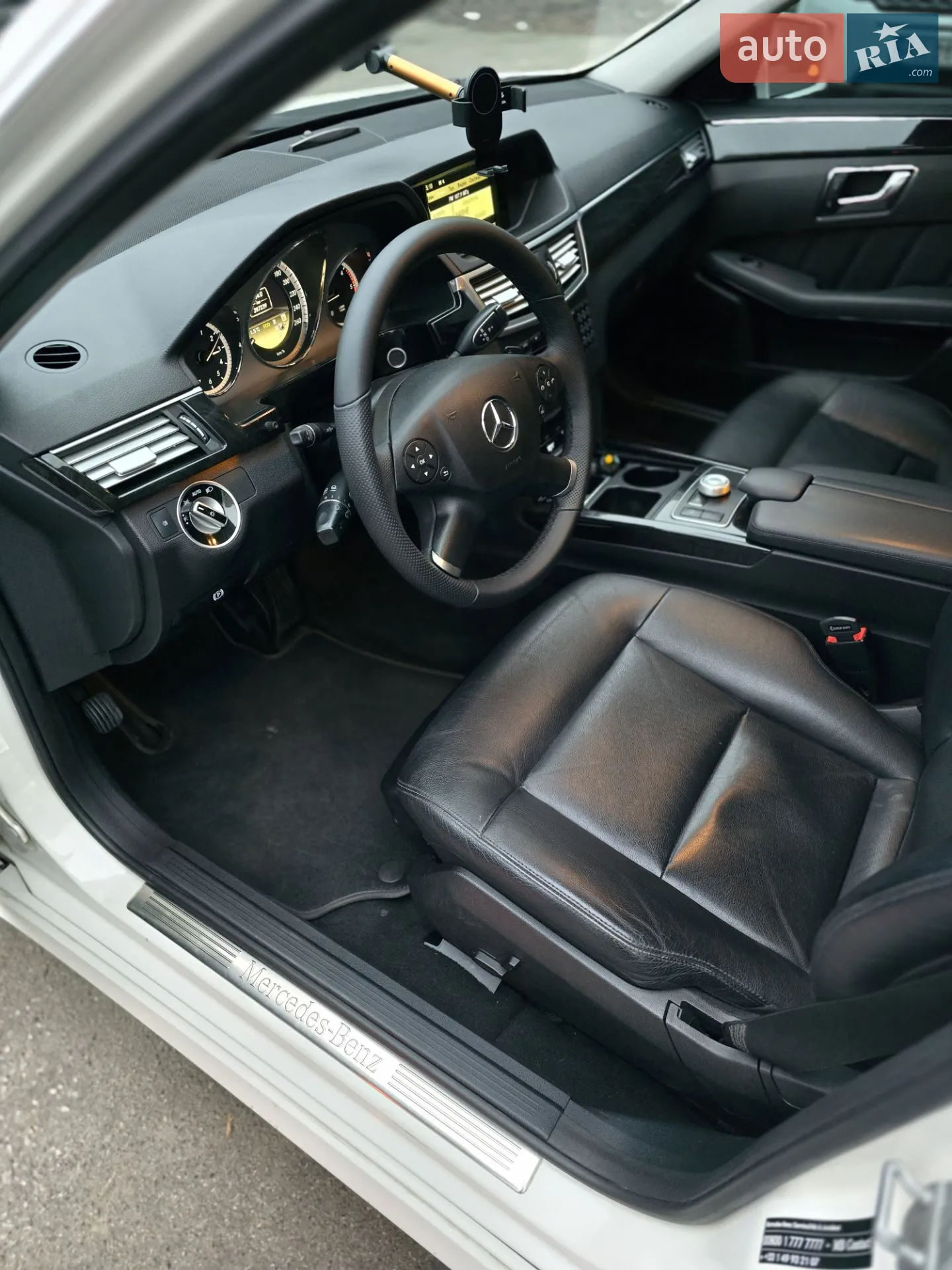 2011 Mercedes-Benz E-klasse - мініатюра 16