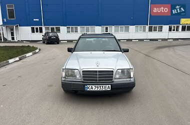 Універсал Mercedes-Benz E-Class 1993 в Богуславі