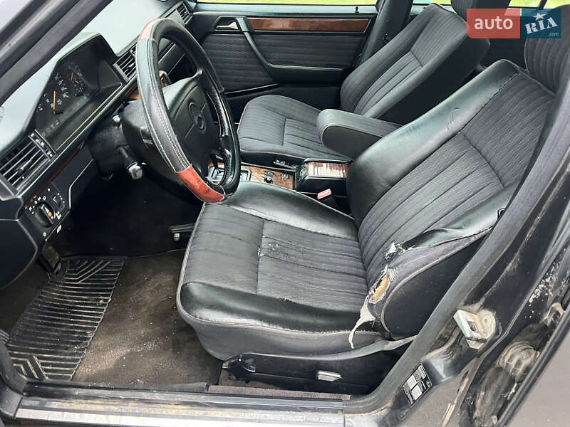 Універсал Mercedes-Benz E-Class 1993 в Богуславі