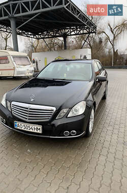 Седан Mercedes-Benz E-Class 2009 в Ужгороді