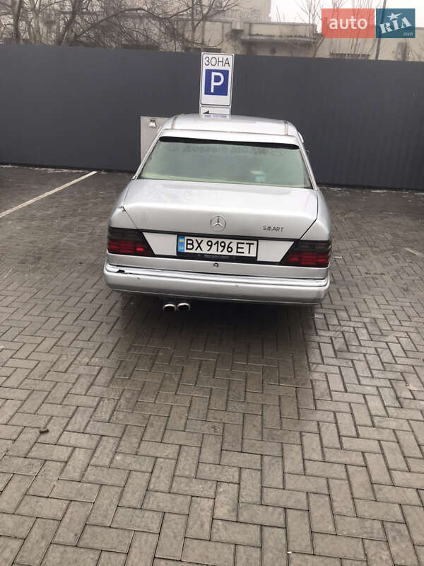 Седан Mercedes-Benz E-Class 1993 в Каменец-Подольском