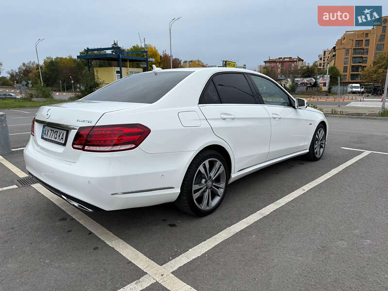 Седан Mercedes-Benz E-Class 2015 в Києві