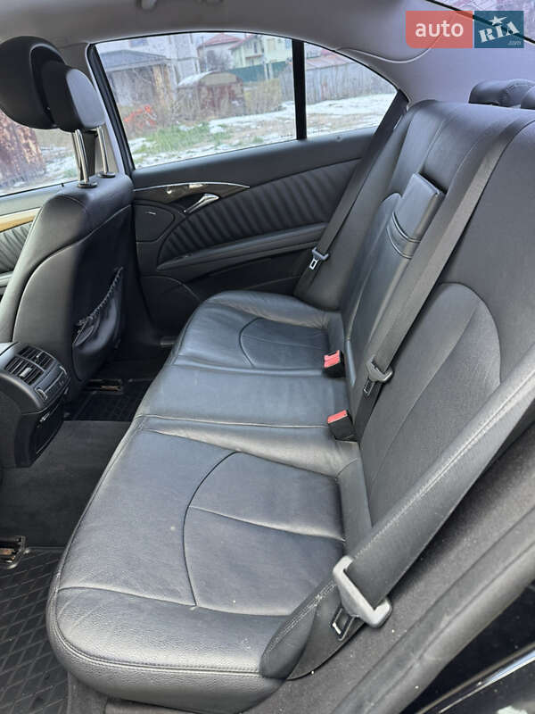 Седан Mercedes-Benz E-Class 2008 в Киеве