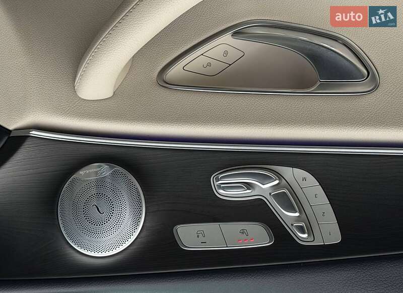 Седан Mercedes-Benz E-Class 2018 в Днепре