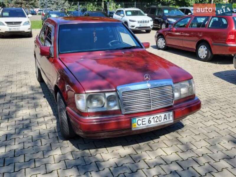 Mercedes-Benz E-Class 1992