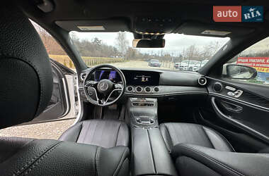 Седан Mercedes-Benz E-Class 2021 в Новояворовске