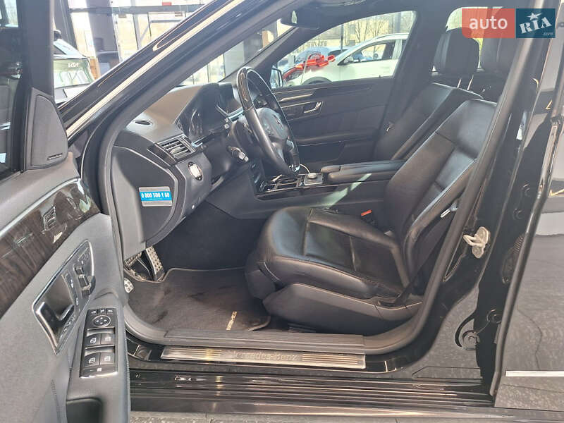 Седан Mercedes-Benz E-Class 2009 в Одесі