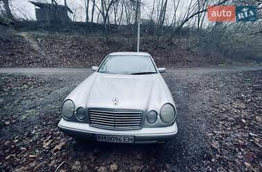 Седан Mercedes-Benz E-Class 1998 в Житомирі