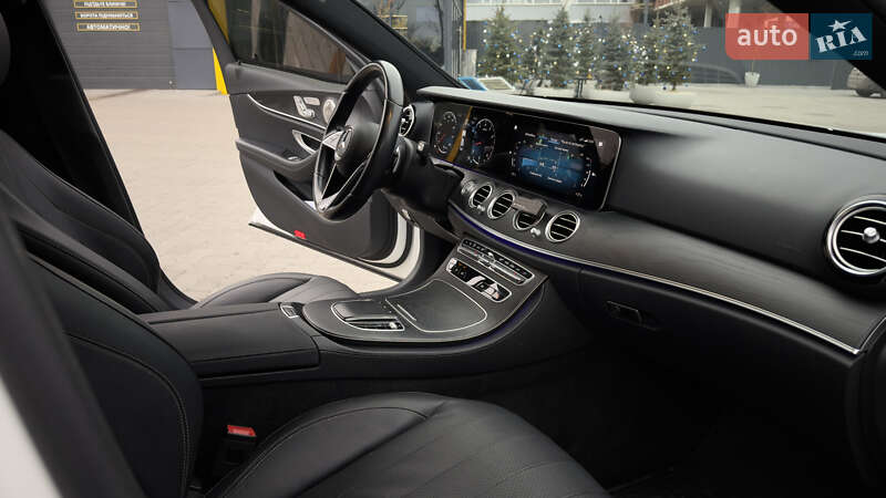 Седан Mercedes-Benz E-Class 2021 в Харкові фото 16 Седан Mercedes-Benz E-Class 2021 в Харкові