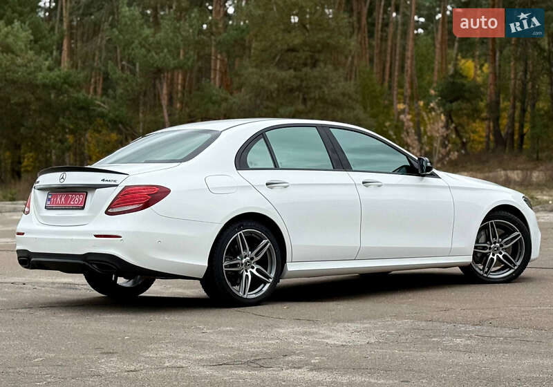Седан Mercedes-Benz E-Class 2020 в Києві