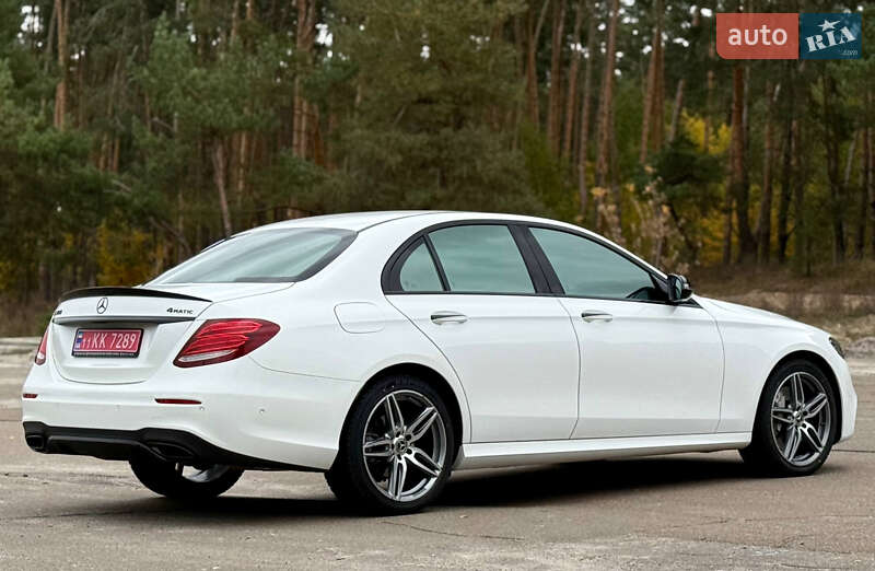 Седан Mercedes-Benz E-Class 2020 в Києві