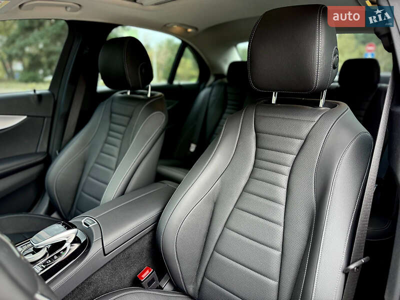 Седан Mercedes-Benz E-Class 2020 в Києві
