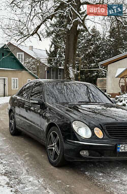 Седан Mercedes-Benz E-Class 2003 в Черновцах