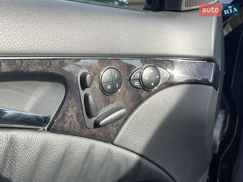 Седан Mercedes-Benz E-Class 2003 в Києві фото 21 Седан Mercedes-Benz E-Class 2003 в Києві