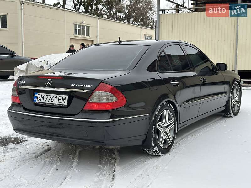 Седан Mercedes-Benz E-Class 2007 в Охтирці