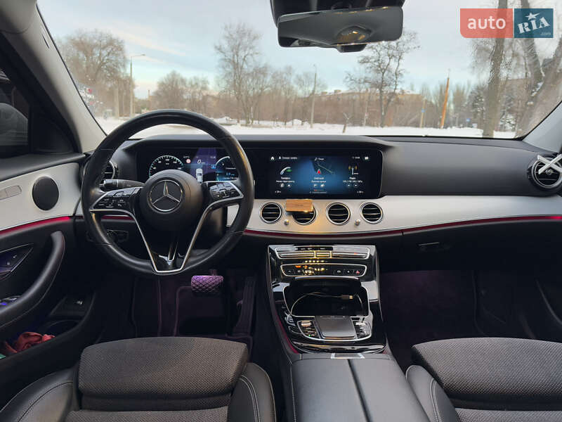 Седан Mercedes-Benz E-Class 2020 в Запоріжжі