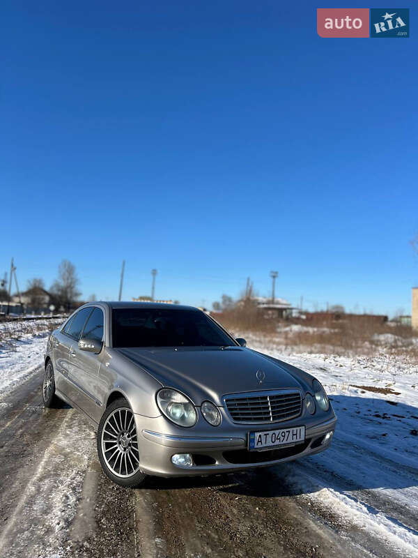 Седан Mercedes-Benz E-Class 2004 в Коломые фото 11 Седан Mercedes-Benz E-Class 2004 в Коломые