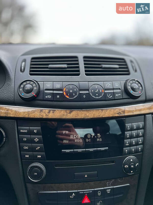 Седан Mercedes-Benz E-Class 2004 в Коломые фото 34 Седан Mercedes-Benz E-Class 2004 в Коломые