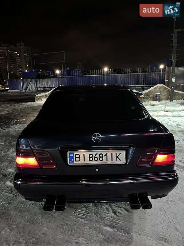 Седан Mercedes-Benz E-Class 2000 в Запоріжжі