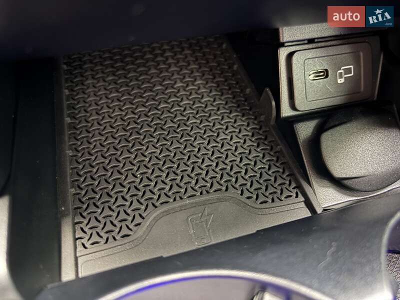 Седан Mercedes-Benz E-Class 2022 в Киеве фото 38 Седан Mercedes-Benz E-Class 2022 в Киеве