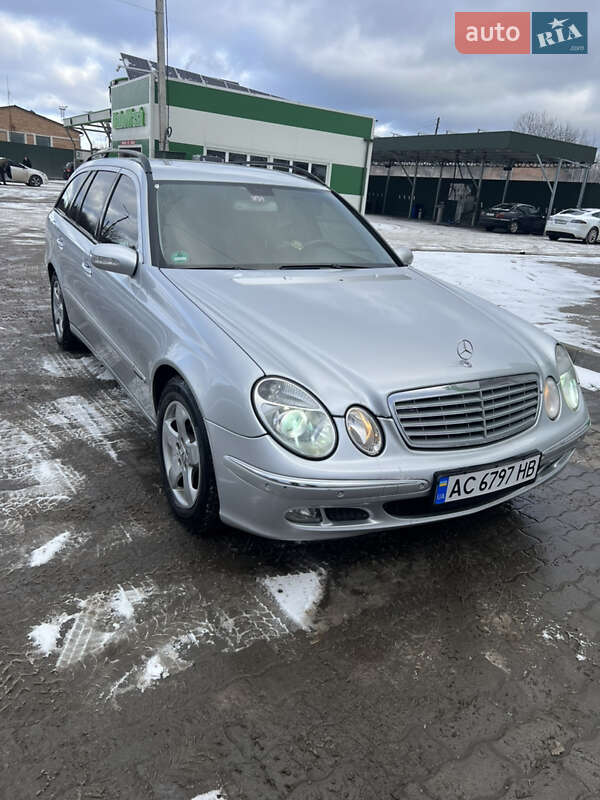 Универсал Mercedes-Benz E-Class 2005 в Нововолынске