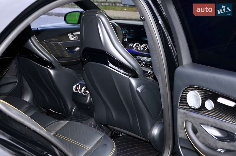 Седан Mercedes-Benz E-Class 2019 в Києві