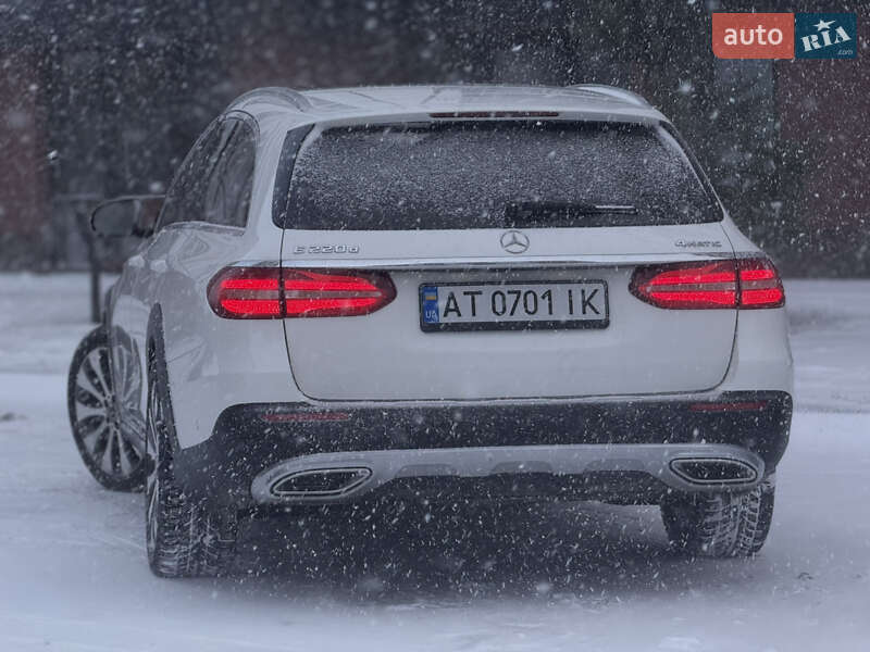Універсал Mercedes-Benz E-Class 2017 в Івано-Франківську
