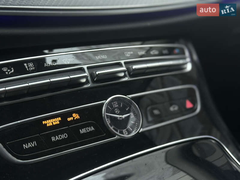 Універсал Mercedes-Benz E-Class 2017 в Івано-Франківську