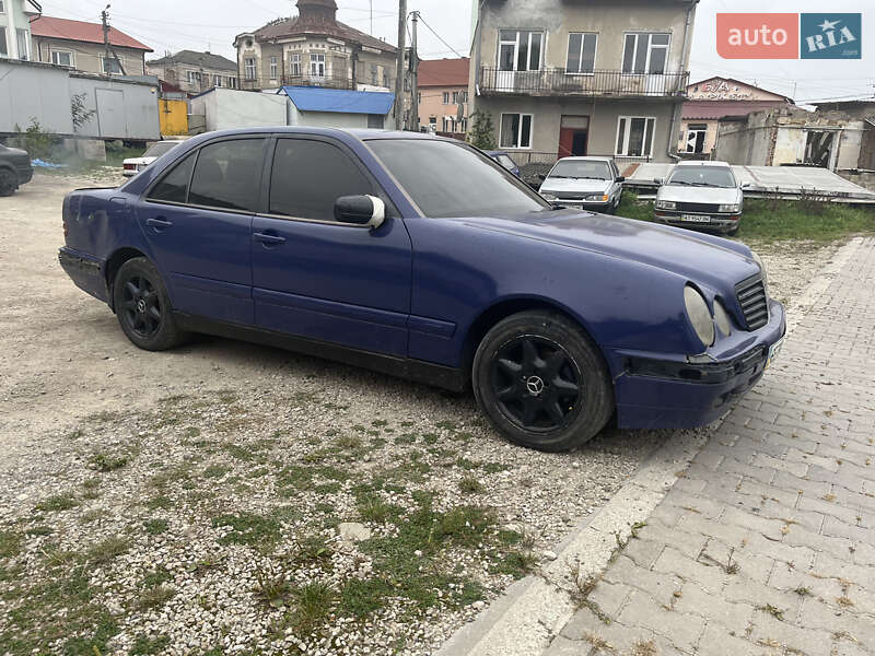 Седан Mercedes-Benz E-Class 2000 в Городенке фото 12 Седан Mercedes-Benz E-Class 2000 в Городенке