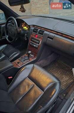 Универсал Mercedes-Benz E-Class 1998 в Ровно