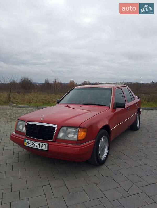 Седан Mercedes-Benz E-Class 1995 в Рівному фото 5 Седан Mercedes-Benz E-Class 1995 в Рівному