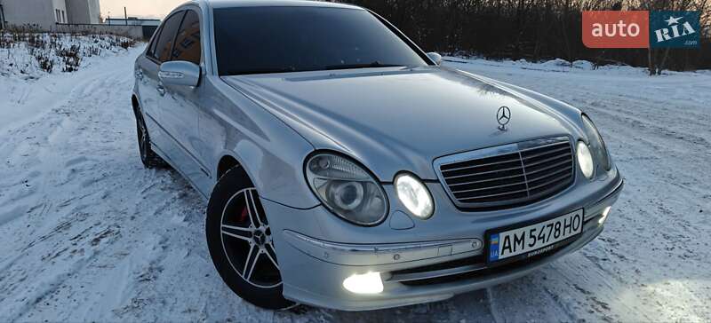 Седан Mercedes-Benz E-Class 2004 в Рівному фото 11 Седан Mercedes-Benz E-Class 2004 в Рівному