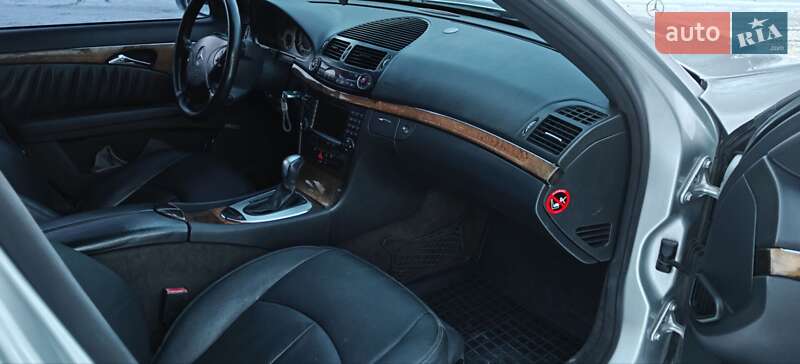 Седан Mercedes-Benz E-Class 2004 в Рівному фото 22 Седан Mercedes-Benz E-Class 2004 в Рівному