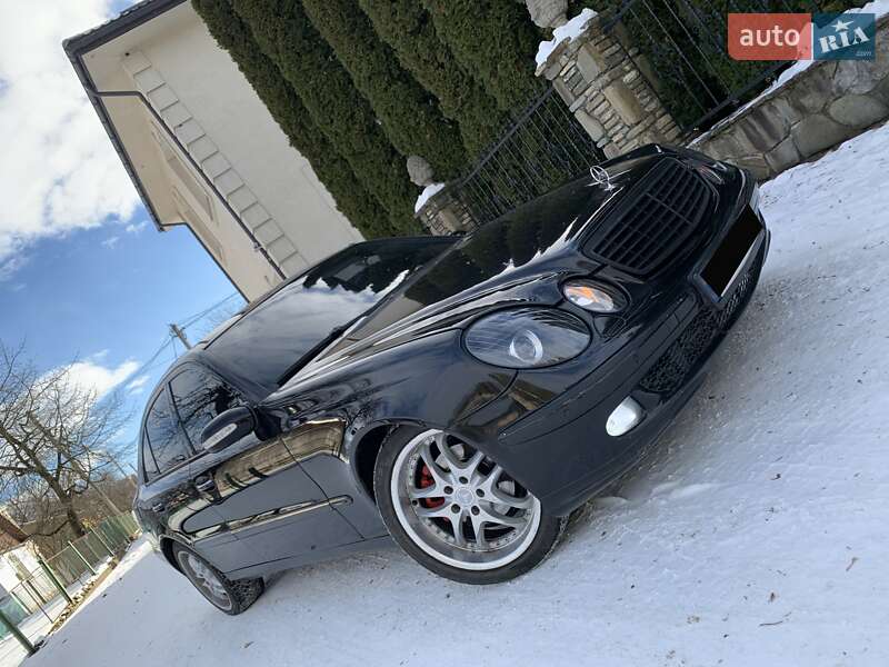 Mercedes-Benz E-Class 2002