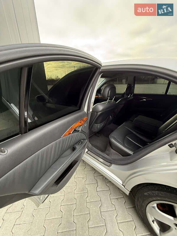 Седан Mercedes-Benz E-Class 2002 в Мукачевому фото 10 Седан Mercedes-Benz E-Class 2002 в Мукачевому