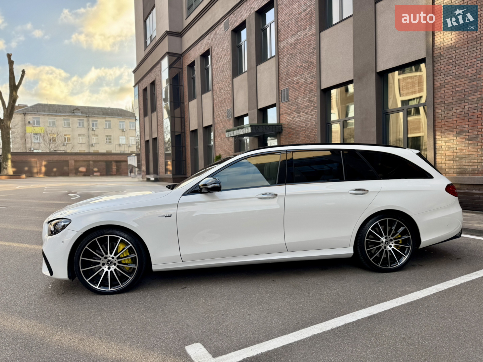 2016 Mercedes-Benz E-klasse - мініатюра 13