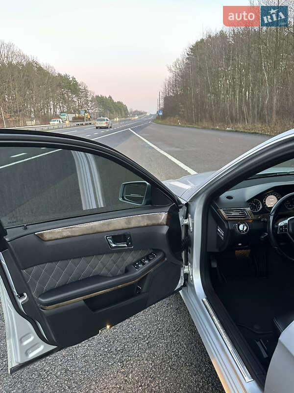 Седан Mercedes-Benz E-Class 2009 в Ковелі фото 11 Седан Mercedes-Benz E-Class 2009 в Ковелі